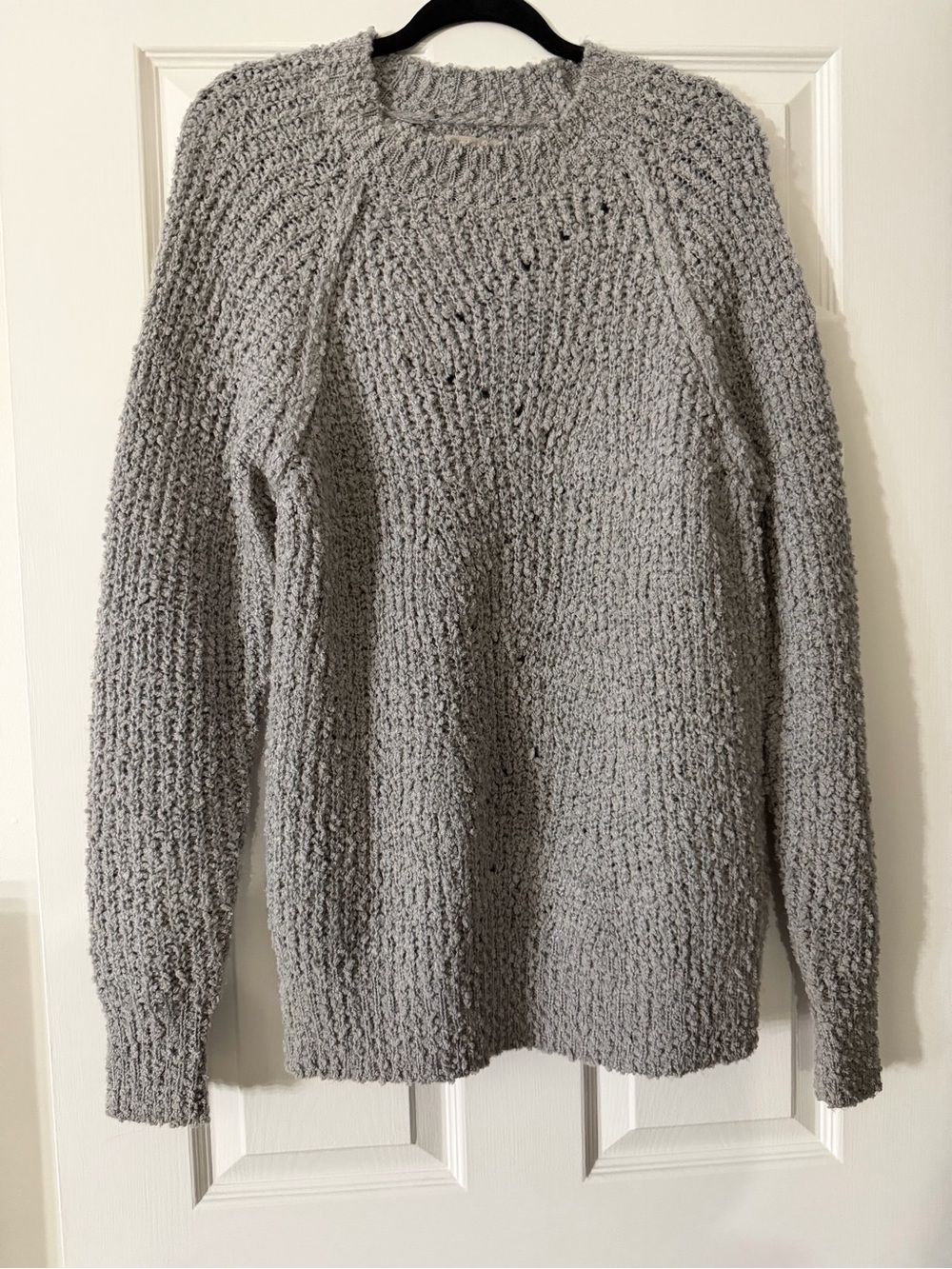 Wonderly Light Gray Chunky Crewneck Sweater